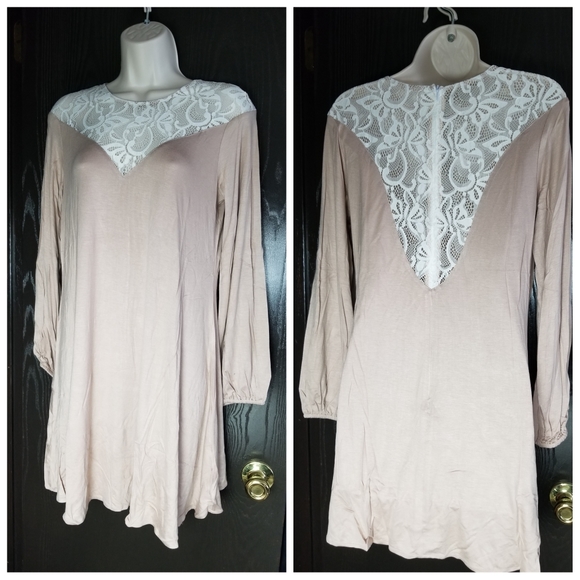 Cream tunic dress lace long sleeves available in Small and Medium - Picture 7 of 12